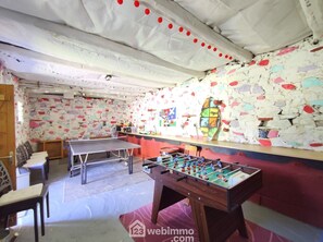 Spielezimmer