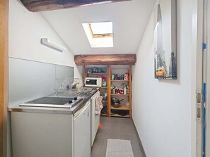 Private kitchen - 5 minutes' walk from the town center (Sète)