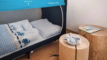 1 Schlafzimmer, Schreibtisch, Bügeleisen/Bügelbrett, WLAN