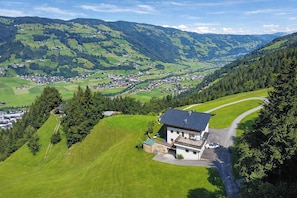 Exterior - HOCHEBEN – Balcony & Private Sauna (Ramsau im Zillertal)