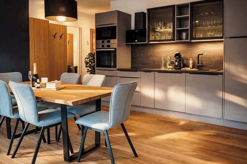 RUHESTUBE – Design Apartment & Balcony