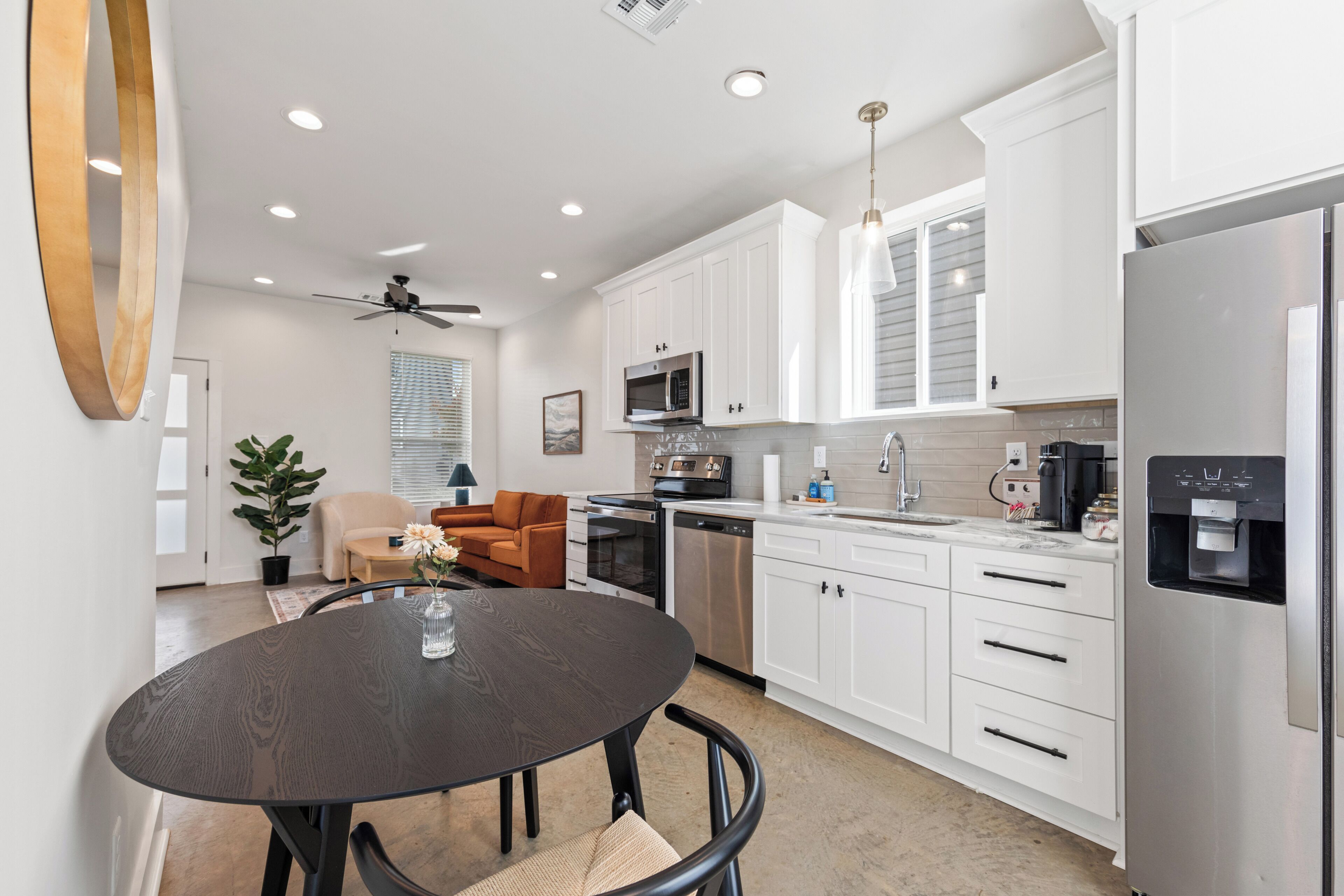 Casa adosada de lujo, 2 habitaciones, patio | Cocina privada