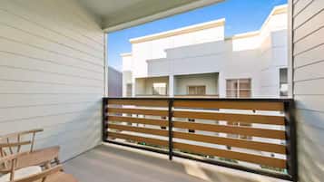 Townhouse – luksus, 2 soverom, kjøkken | Balkong