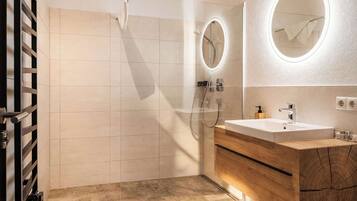 Dusche, Haartrockner