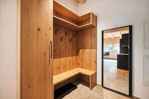 Interior - ViVaZILARE – Design Loft & Terrace (Fügen)