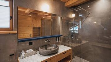 Dusche, Haartrockner