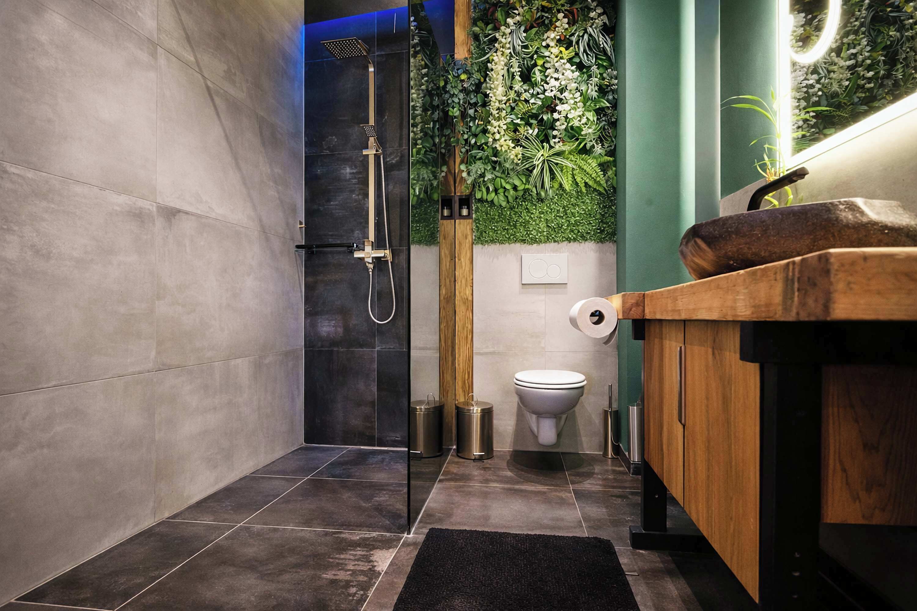 Een douche, een haardroger