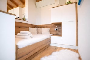 1 Schlafzimmer, Schreibtisch, Bügeleisen/Bügelbrett, WLAN
