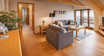 ALPENNEST – Balcony & Sauna Access