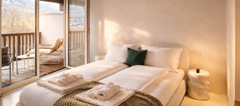 PENTHOUSE N'3 – Balcony, Sauna & Whirlpool Access