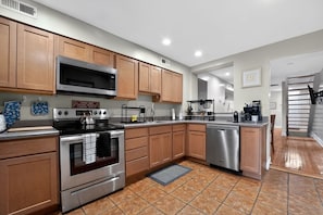 Fridge, microwave, oven, stovetop - Walk to Patterson Park | Cozy Canton Retreat (Baltimore)