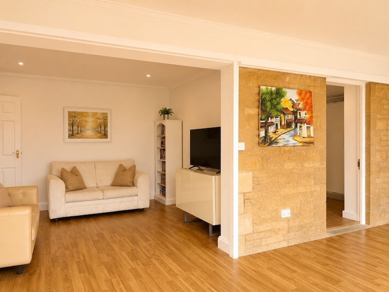 Spacious Cotswolds Home-large Garden-games Room - Witney
