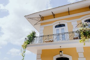 Exterior detail - Moroccan House - Private Pool - Location - Rooftop M1 (Ciudad de Panamá)