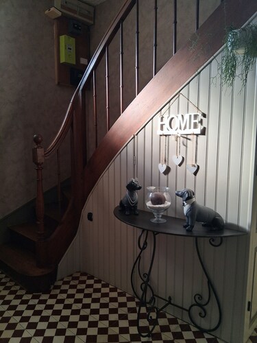 Rooms at 35 km Circuit des 24 hours of Le Mans and 25km Les Alpes Mancelles