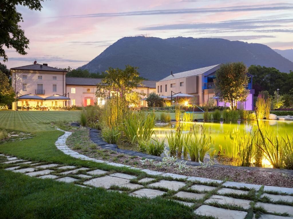 숙박 시설 구내