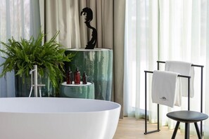 Suite Green Forest | Spa | Sauna, hot tub, steam room, body treatments, deep-tissue massages - Ca' Apollonio Heritage (Romano d'Ezzelino)