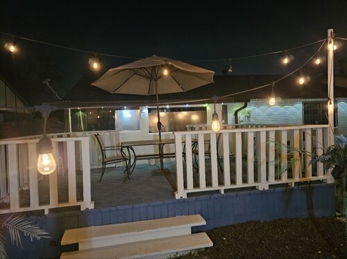 Cozy private 1-bedroom Casita suite