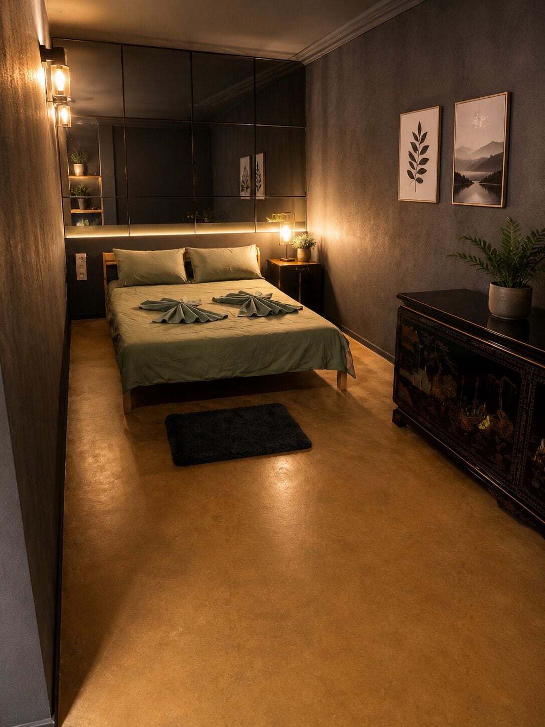 Klassieke kamer | Donsdekens, een minibar, individueel gedecoreerd