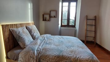 4 chambres, Wi-Fi gratuit, draps fournis