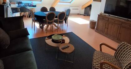 4p apartment in village center