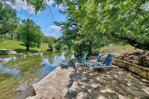 Property grounds - NEW - Unique Family-Friendly Getaway w/Private Blanco River Access on 10 Acres (Wimberley)