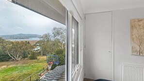 Interior - House Matterhorn Unit 2 (East Jindabyne)