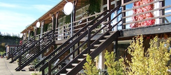 Mobile Home im Ferienpark mit Seezugang