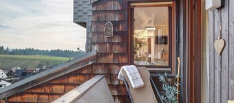 Spacious Black Forest Apartment with Nature Views in Neukirch