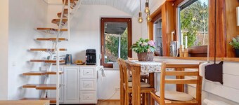 Spacious Black Forest Apartment with Nature Views in Neukirch