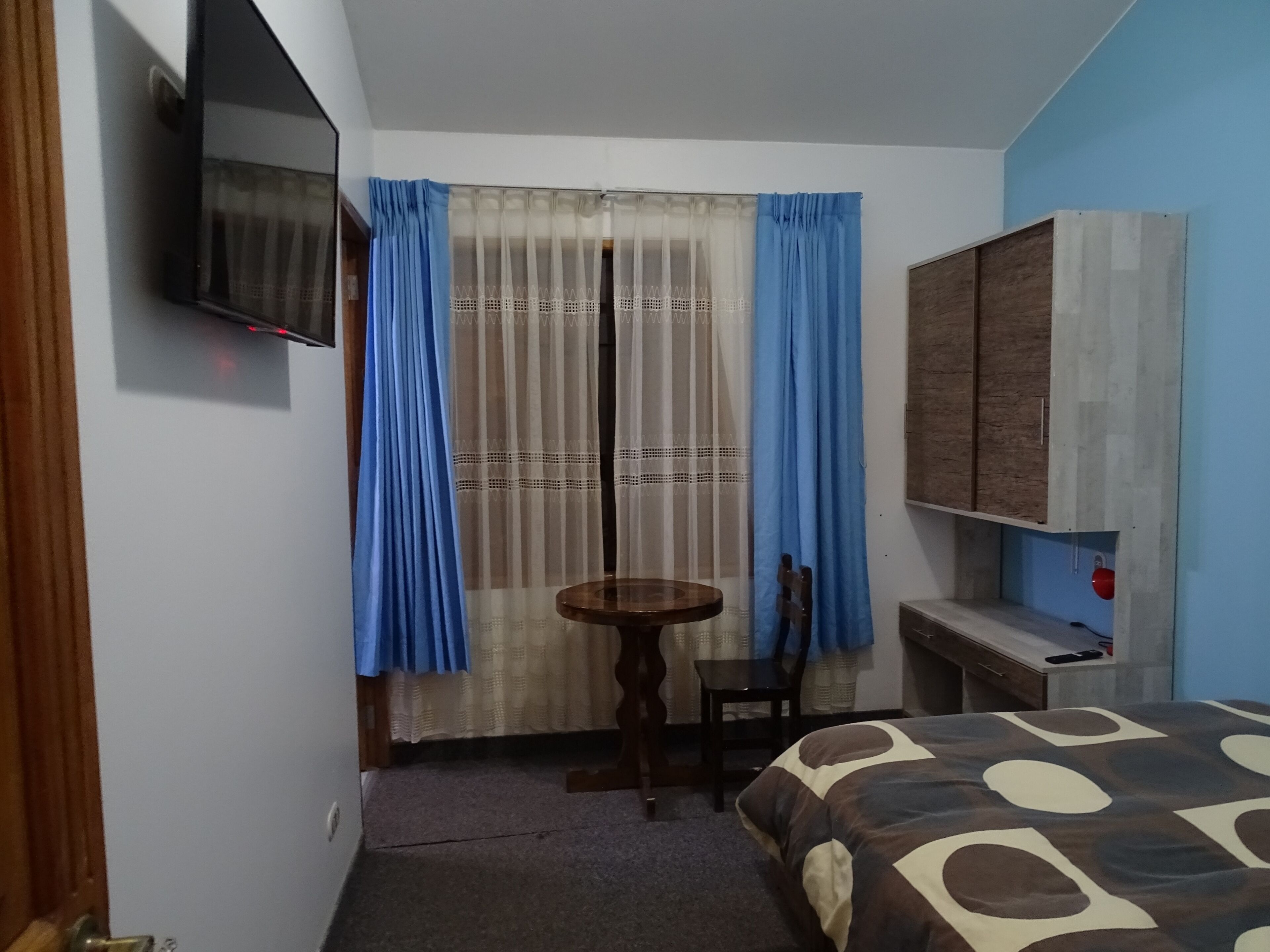 Standard-Doppelzimmer, Terrasse, Bergblick