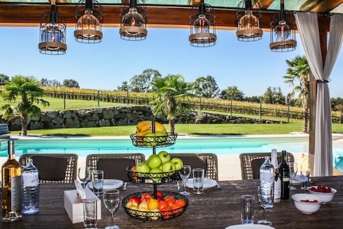 Quietly located vacation villa for horse lovers