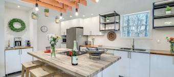 3B Barndo Farm Stays See Our Highland Fluffy Cows