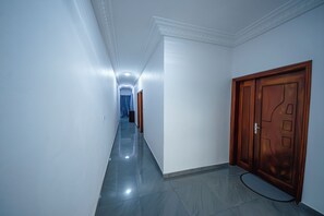 Interior - Beautiful furnished apartment in Cotonou - Akpakpa Sodjèatinmè (Cotonou)