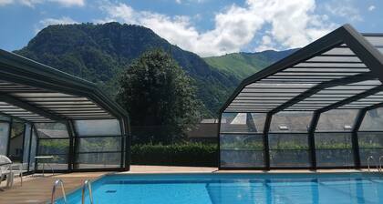 Bielle Apartment: Stunning Mountain Views & Linens Included