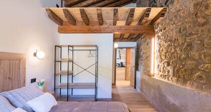 Apartment 'Las Casucas De Somavía 1' with Mountain View, Shared Terrace and Wi-Fi