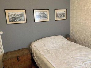 3 Schlafzimmer, Bügeleisen/Bügelbrett, Reisekinderbett, kostenloses WLAN