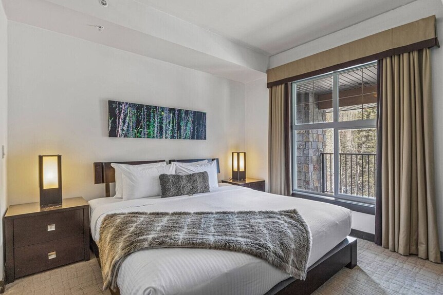 2br Condo | Stunning Mountain Views + Hot Tub - Canmore