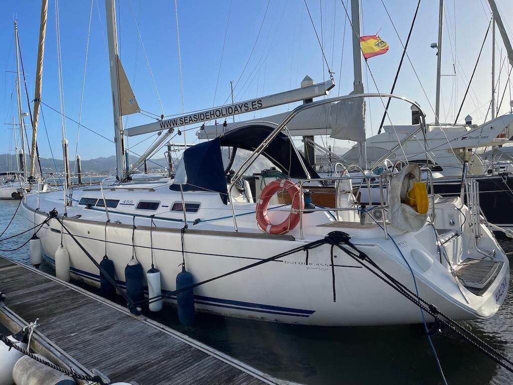 Marina/club náutico