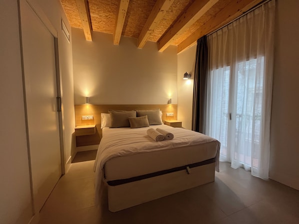 Deluxe Double Room, City View