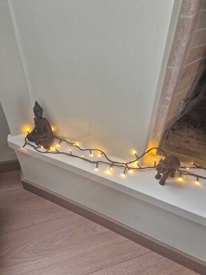 Interior - Oia's Square Residences (Santorini)