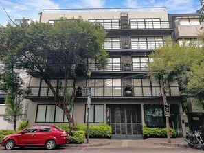 Exterior - Armonik suites By Casanevo - King Bed Suite (Ciudad de México)