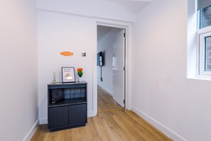 House - Vibrant Apartment in Liverpool - Sleeps 7 (Liverpool)