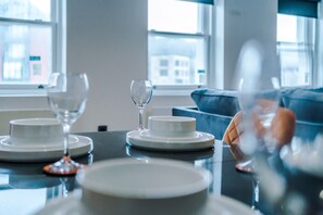 House - Vibrant Apartment in Liverpool - Sleeps 7 (Liverpool)