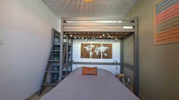 2 habitaciones, tabla de planchar con plancha y wifi