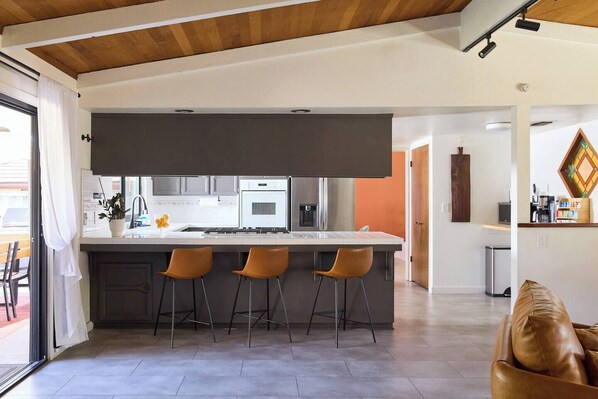 Coffee/tea maker, fridge, microwave, oven - Retro Ranch | Home Theater, Pool/Spa, Pet Friendly (Fresno)