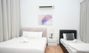 Room - Quill Residences KLCC Luxury Suite by Maju Inn-Junior Suite with Balcony (Kuala Lumpur)