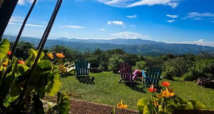 Hastinapura : Romantic A-Frame Cabin with Jacuzzi