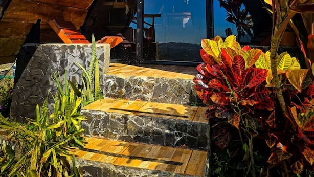 Exterior - Nirvana : A-Frame Cabin with Jacuzzi and view (Angeles Sur)