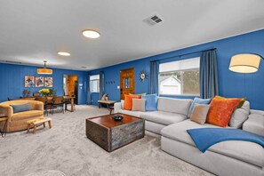Télévision, cheminée