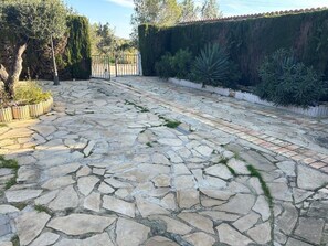 Property grounds - Vrbo Property (Les Tres Cales)